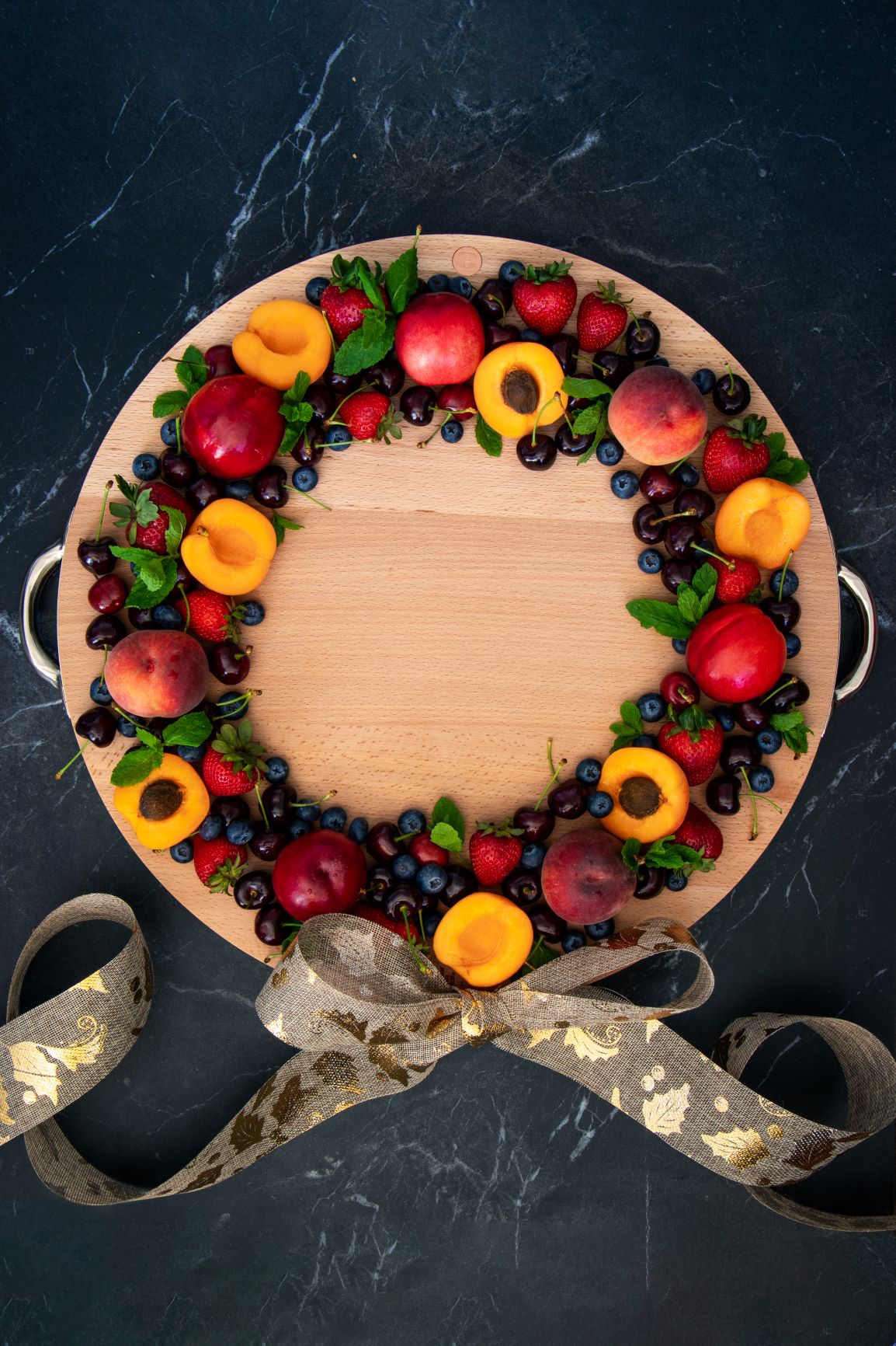 Christmas platter fruit wreath